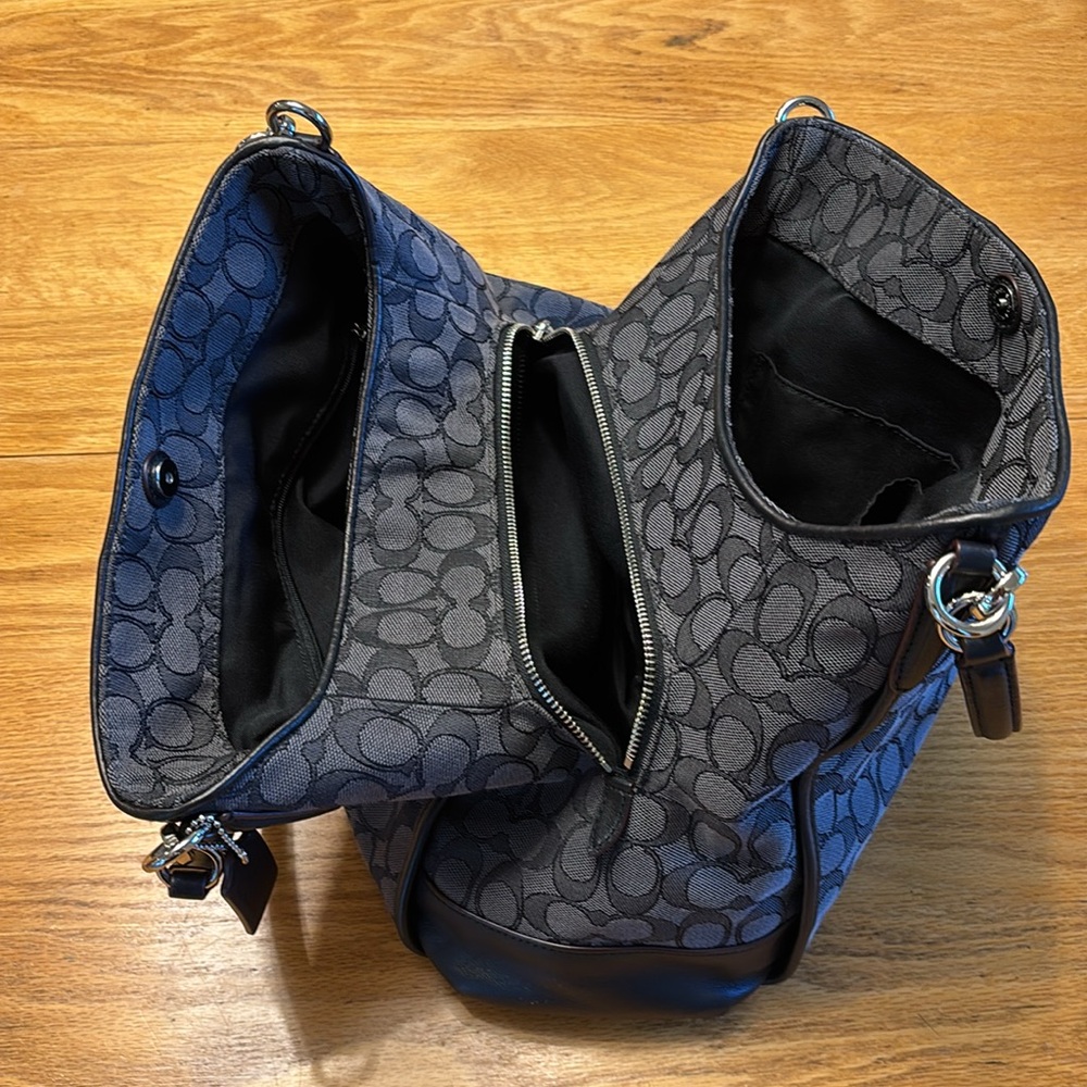 Coach Madison Phoebe Canvas Large Leather Triple Compartment Handbag. - Picture 2 of 12
